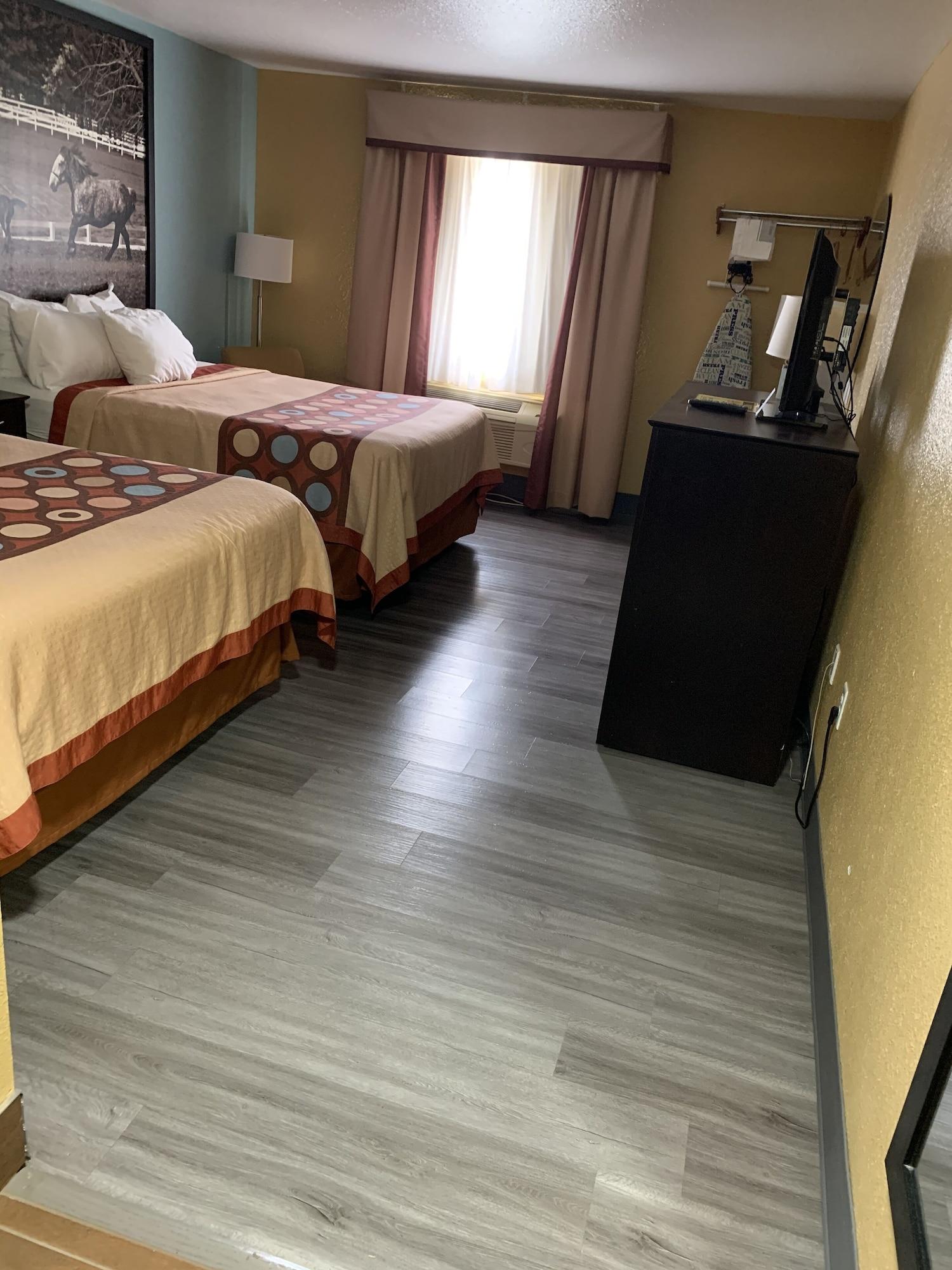 Hotel Super 8 By Wyndham Richmond Esterno foto