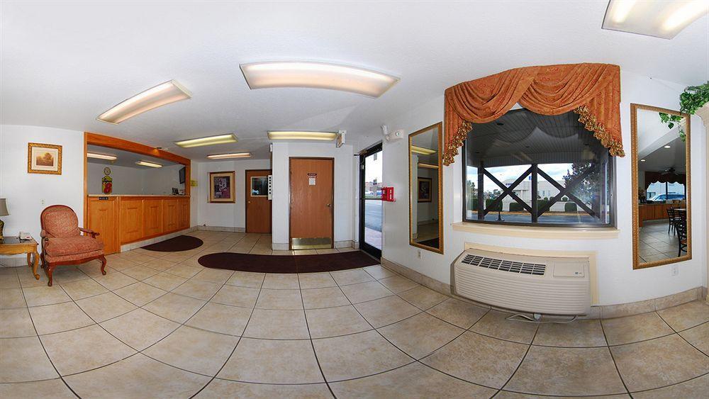 Hotel Super 8 By Wyndham Richmond Esterno foto